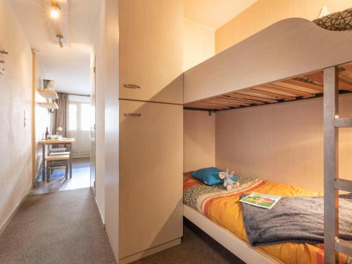 Apartment Vanoise 167 by Interhome