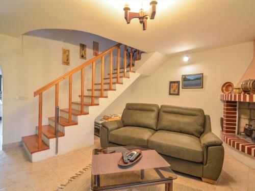 Posezení v ubytování Holiday Home Latin by Interhome