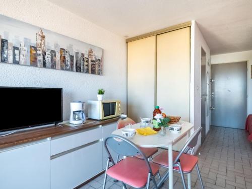Studio Le Lagon Bleu-1 by Interhome