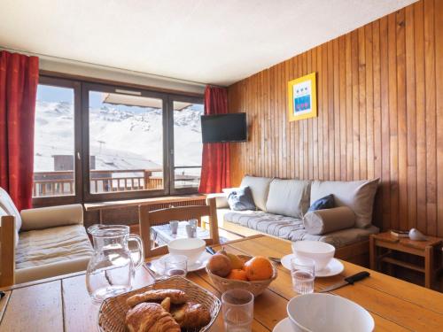 Gallery image of Apartment Les Hauts de Chavière by Interhome in Val Thorens