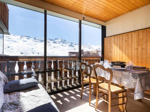 Apartment Serac S4 by Interhome
