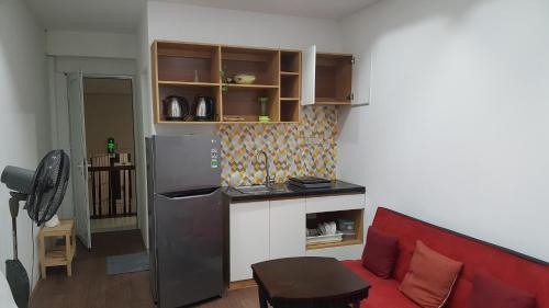 Η κουζίνα ή μικρή κουζίνα στο Best Price Hồ Tây Apartments for Long Stays