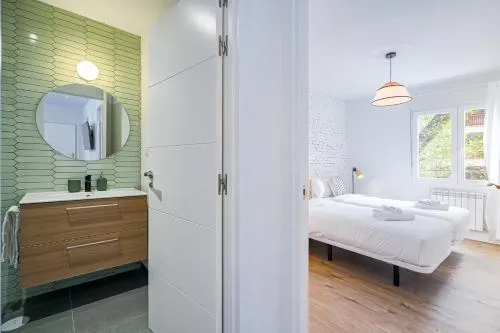 Vallecano Apartments by Olala Homes photo 20