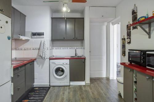 Dapur atau dapur kecil di Rainbow Amadores