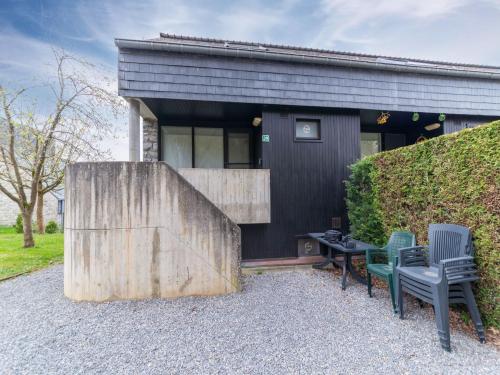 Tranquil bungalow in Hotton with terrace