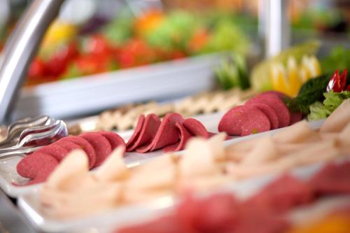 酒店内部或周边提供的食物