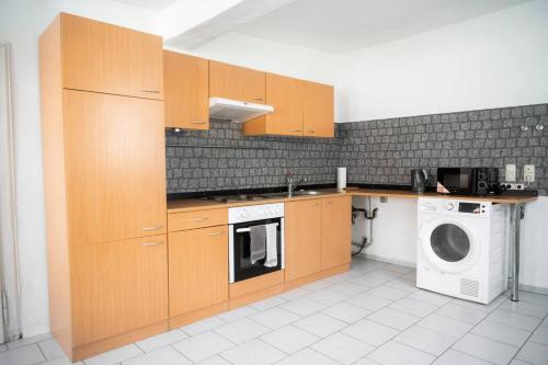 Dapur atau dapur kecil di 3 Zimmer Wohnung in Bechtolsheim max. 5 Personen