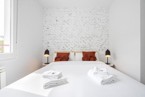 Vallecano Apartments by Olala Homes photo 36