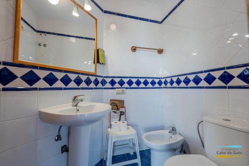 Kylpyhuone majoituspaikassa CALA ARENA-CARBON