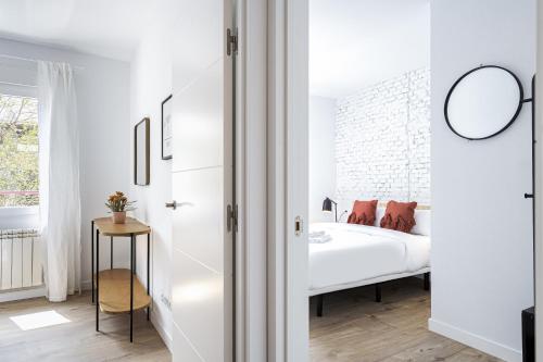 Vallecano Apartments by Olala Homes photo 72