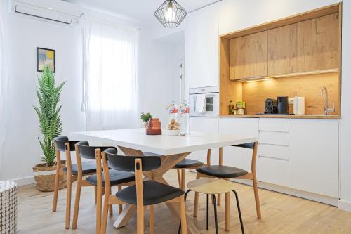 Vallecano Apartments by Olala Homes photo 81