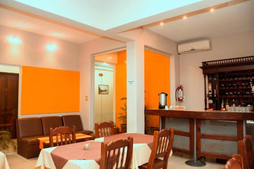 Lounge nebo bar v ubytování Hotel Argon