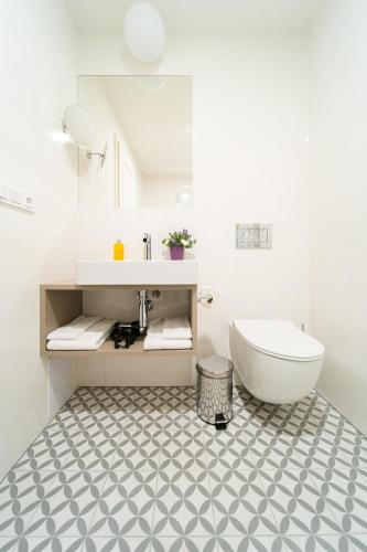 Un baño de Karl BY ZEITRAUM