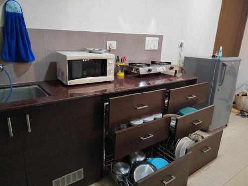 Gallery image of 1BHK AC Service Apartment 206 in Pune