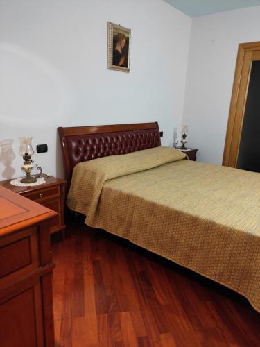 Posteľ alebo postele v izbe v ubytovaní 100 Passi Castelbuono - Pieno Centro
