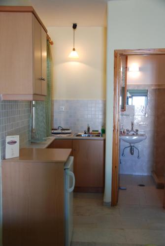 Koulas Pension - Red Lake photo 2