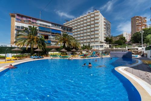 Bazen u objektu Medplaya Hotel Regente ili u blizini