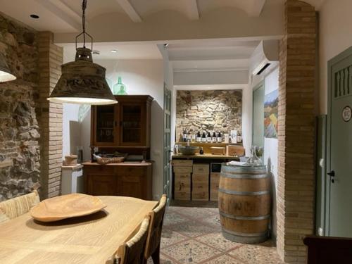 Kuchyňa alebo kuchynka v ubytovaní L' Alzina