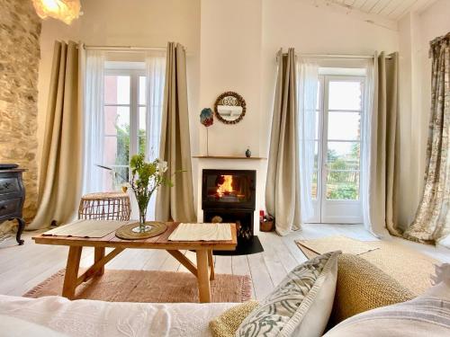 Posezení v ubytování Porte de Provence - Gorge de l'Ardèche