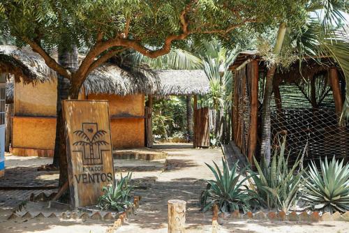 Taman di luar Pousada Rota dos Ventos