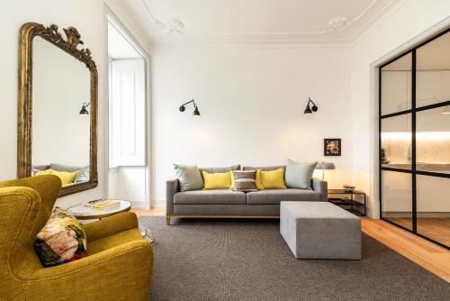 Beautiful Flat near Praça do Comércio by LovelyStay