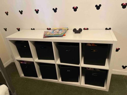 *Disney-15min away* Magical Mickey themed condo photo 41