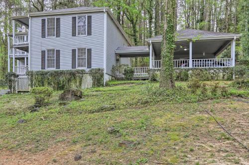 Κήπος έξω από το Riverdale Studio about 18 Mi to Downtown Atlanta!