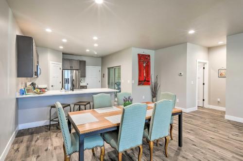 Galería fotográfica de Modern Flagstaff Home, 4 Mi to Downtown! en Flagstaff