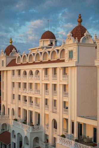 Edificio in cui si trova il resort