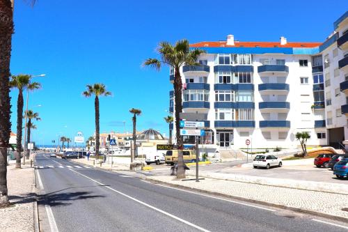 Atlântida Ericeira - central and by the beach