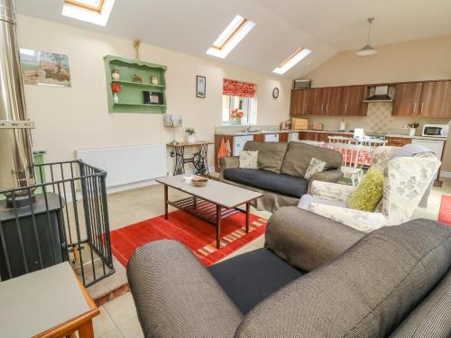 1 Pines Farm Cottages – Photos 3