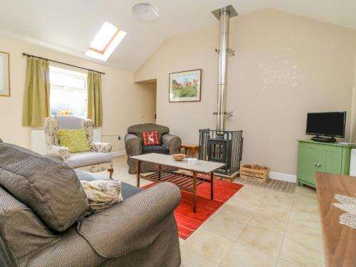 1 Pines Farm Cottages – Photos 5