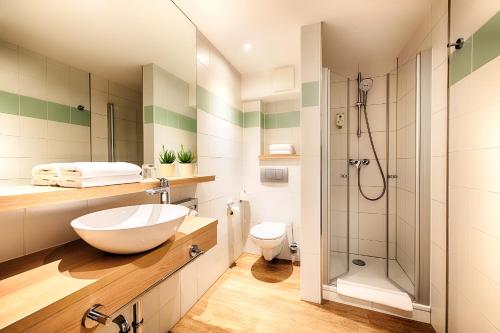 Koupelna v ubytování Hotel Sachsen-Anhalt