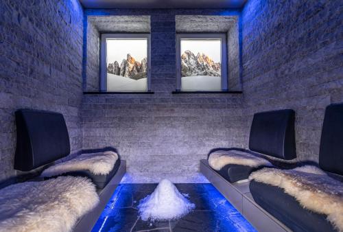 Χώρος καθιστικού στο ABINEA Dolomiti Romantic SPA