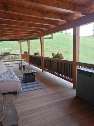 Balkoni atau teres di Ferienwohnung Kuenzer Alm