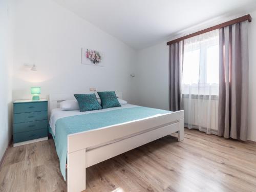 Apartment with Parking Mendula Medulin