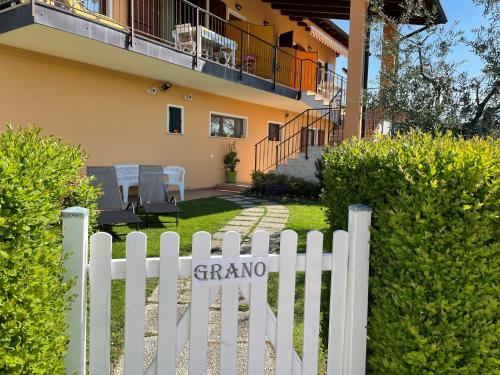 Gallery image of Appartamenti Il Fienile in Manerba del Garda