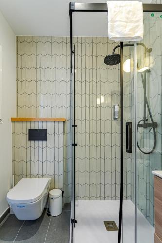 Vallecano Apartments by Olala Homes photo 94