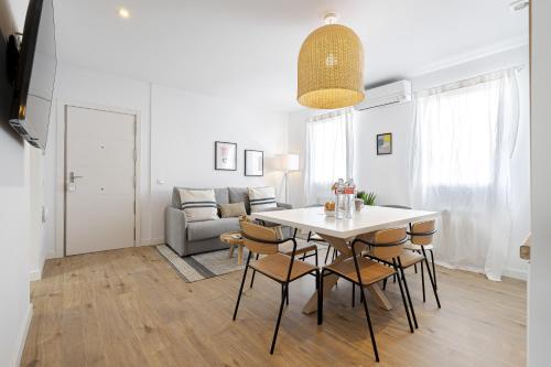 Vallecano Apartments by Olala Homes photo 91