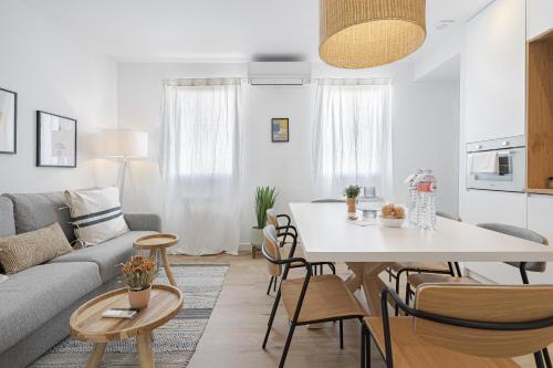 Vallecano Apartments by Olala Homes photo 86