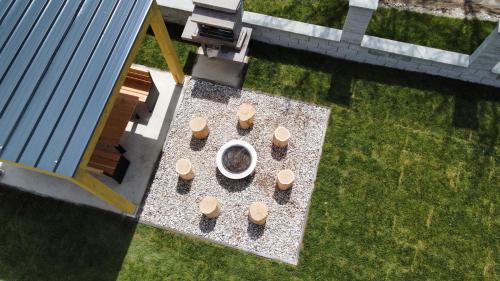 an overhead view of a table in a yard at Apartmaji ENIA Rateče-Planica, Kranjska Gora in Kranjska Gora