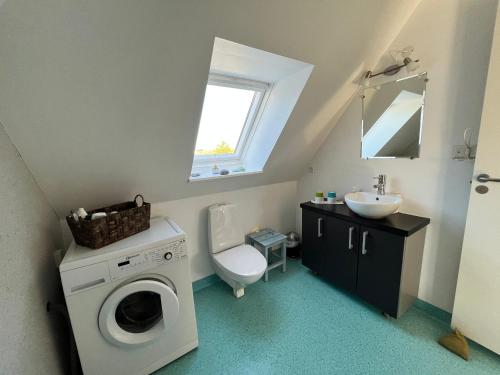 Ett badrum på Apartment Ruhetgaard Bed & kitchen