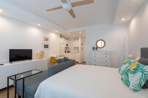 HomeForGuest Moderno Estudio junto a Las Canteras
