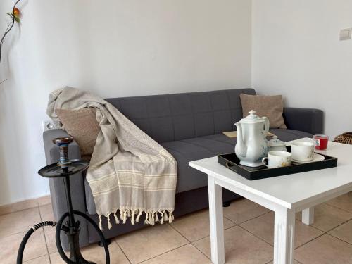 Bright Apartment, Near the Beach - El Greco Apartments No 3