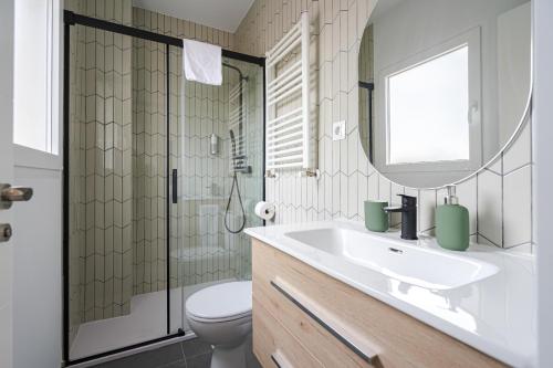Vallecano Apartments by Olala Homes photo 57