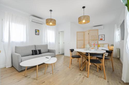 Vallecano Apartments by Olala Homes photo 65