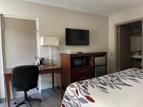 Red Roof Inn LaGrange – Photos 3