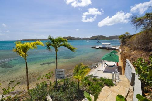 Gallery image of Rose Quartz Condo Suite Grenada in Egmont