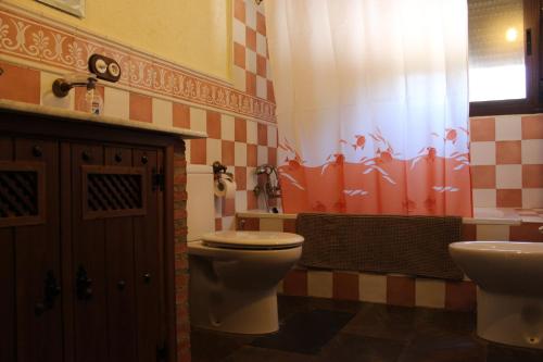 Koupelna v ubytování Casas Rurales Las Cuevas El Rincón