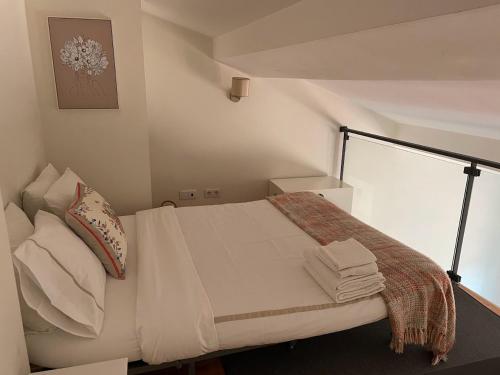 Ліжко або ліжка в номері Mezzanine Apartment